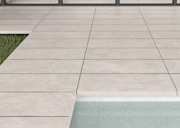 North Sand large-format porcelain surface, made in Spain