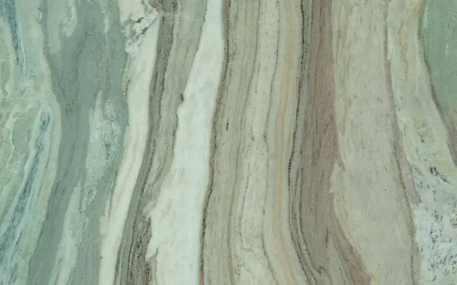 Dark & dramatic porcelain surface